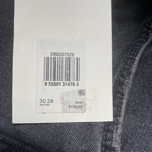 Levi’s 501 Skinny in Black- NEW WITH TAGS - Picture 14 of 14